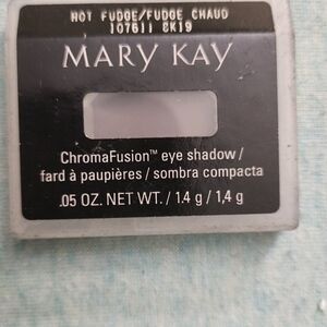 Mary Kay ChromaFusion Eye Shadow - Rich Brown